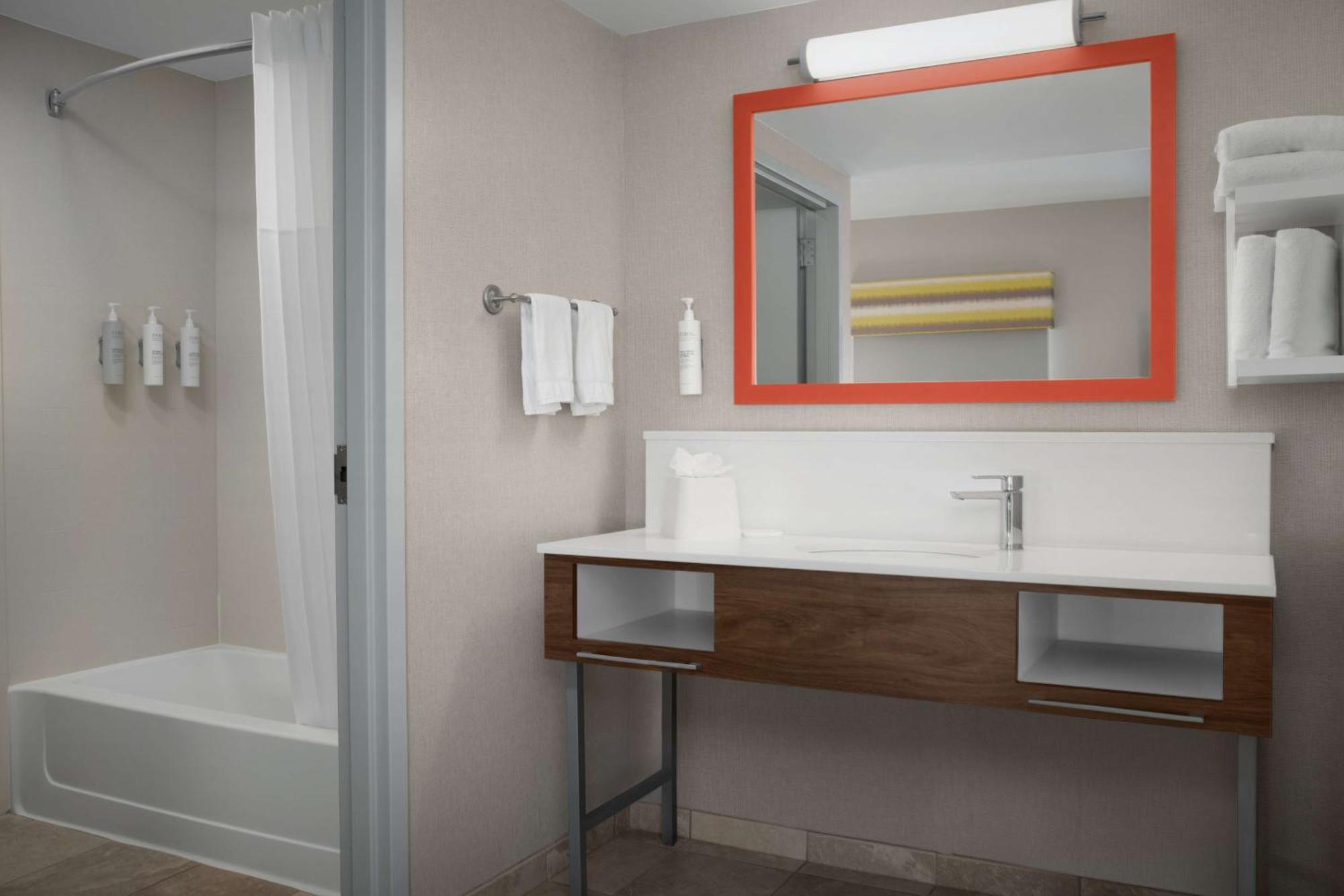 Hampton Inn & Suites-Knoxville/North I-75 Bagian luar foto