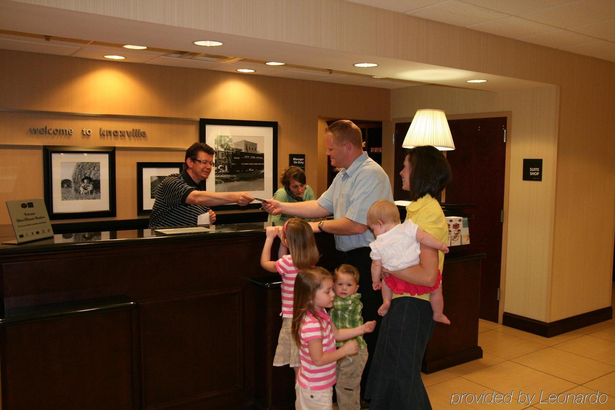 Hampton Inn & Suites-Knoxville/North I-75 Bagian luar foto